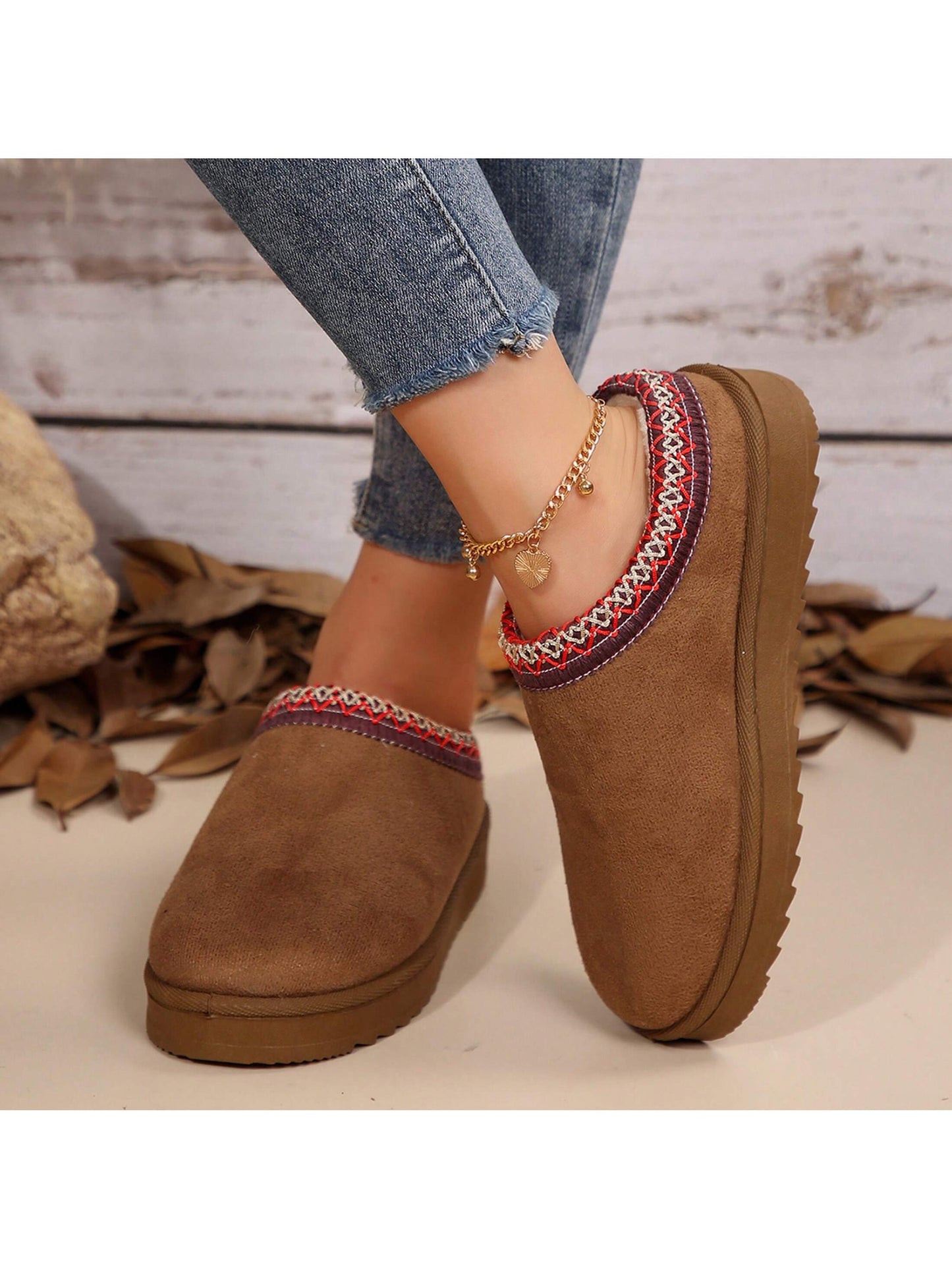Women's Fur Lined Sandals And Platform Snow Boots - Warm And Durable Shoes For Outdoor Non Slip Comfort, Thickened Flat Soles With Winter Slippers