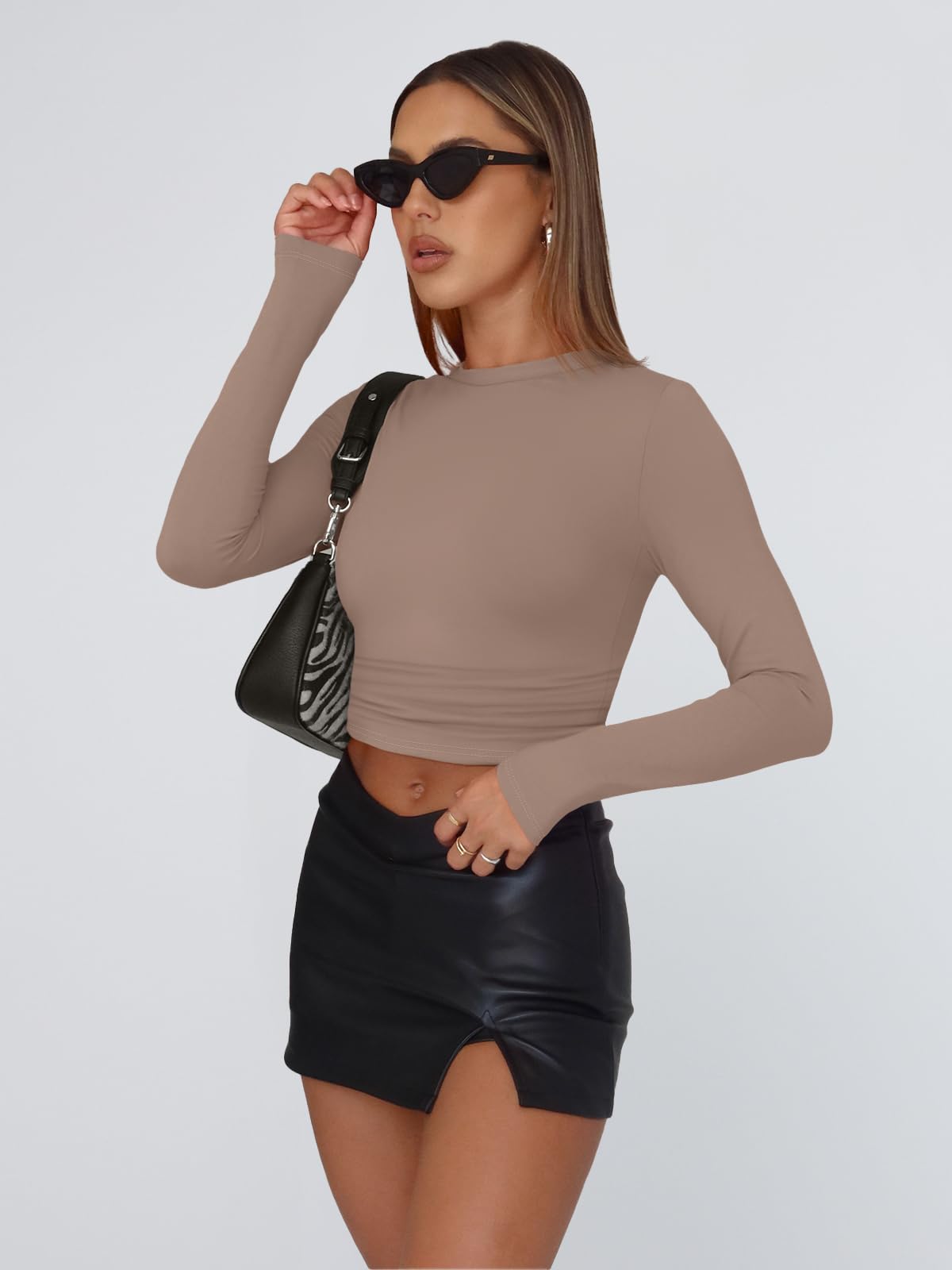 Trendy Queen Womens Long Sleeve Shirts Basic Crop Tops Tight Slim Fit Cute Teen Girls Fall Winter Y2k Clothes
