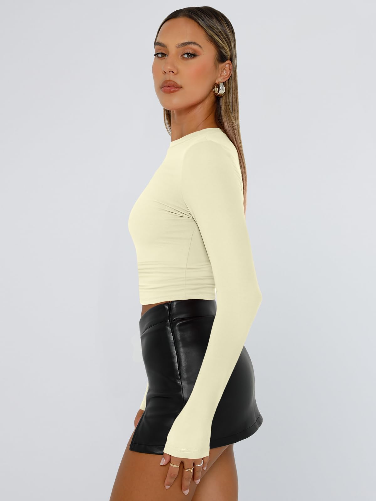 Trendy Queen Womens Long Sleeve Shirts Basic Crop Tops Tight Slim Fit Cute Teen Girls Fall Winter Y2k Clothes