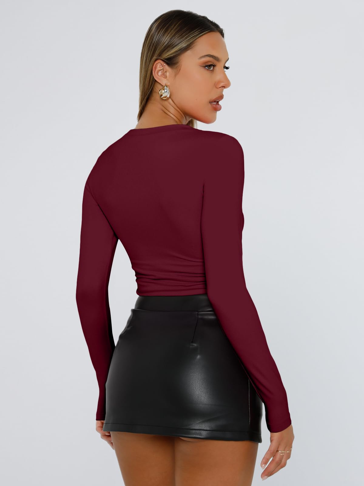 Trendy Queen Womens Long Sleeve Shirts Basic Crop Tops Tight Slim Fit Cute Teen Girls Fall Winter Y2k Clothes