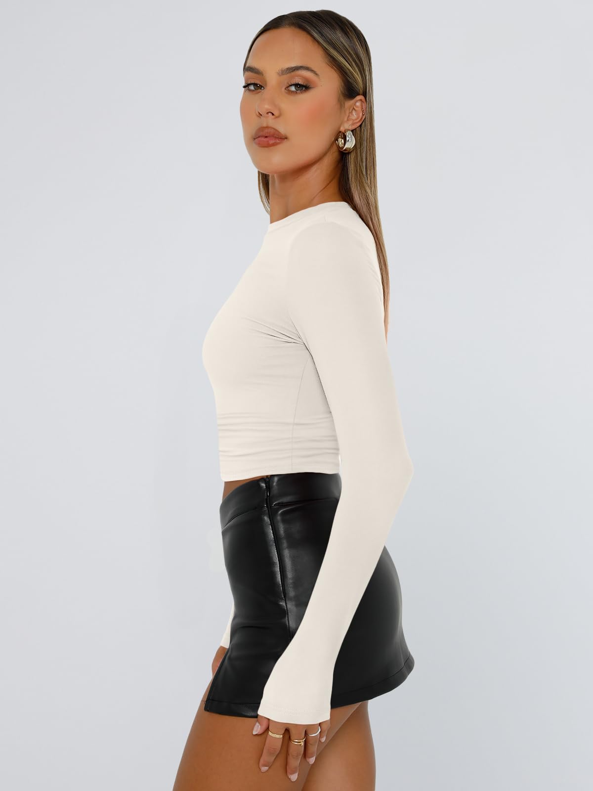 Trendy Queen Womens Long Sleeve Shirts Basic Crop Tops Tight Slim Fit Cute Teen Girls Fall Winter Y2k Clothes