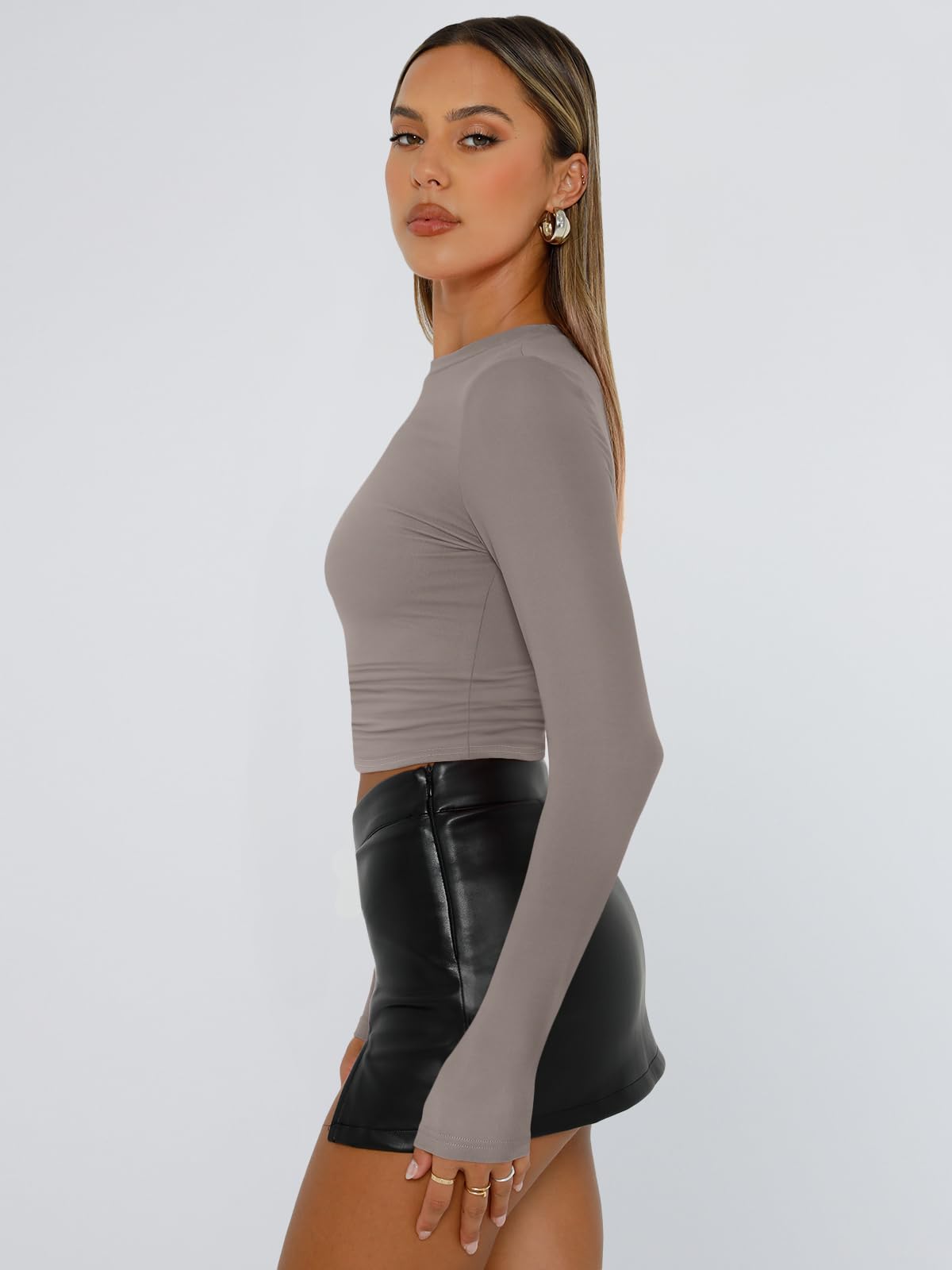 Trendy Queen Womens Long Sleeve Shirts Basic Crop Tops Tight Slim Fit Cute Teen Girls Fall Winter Y2k Clothes
