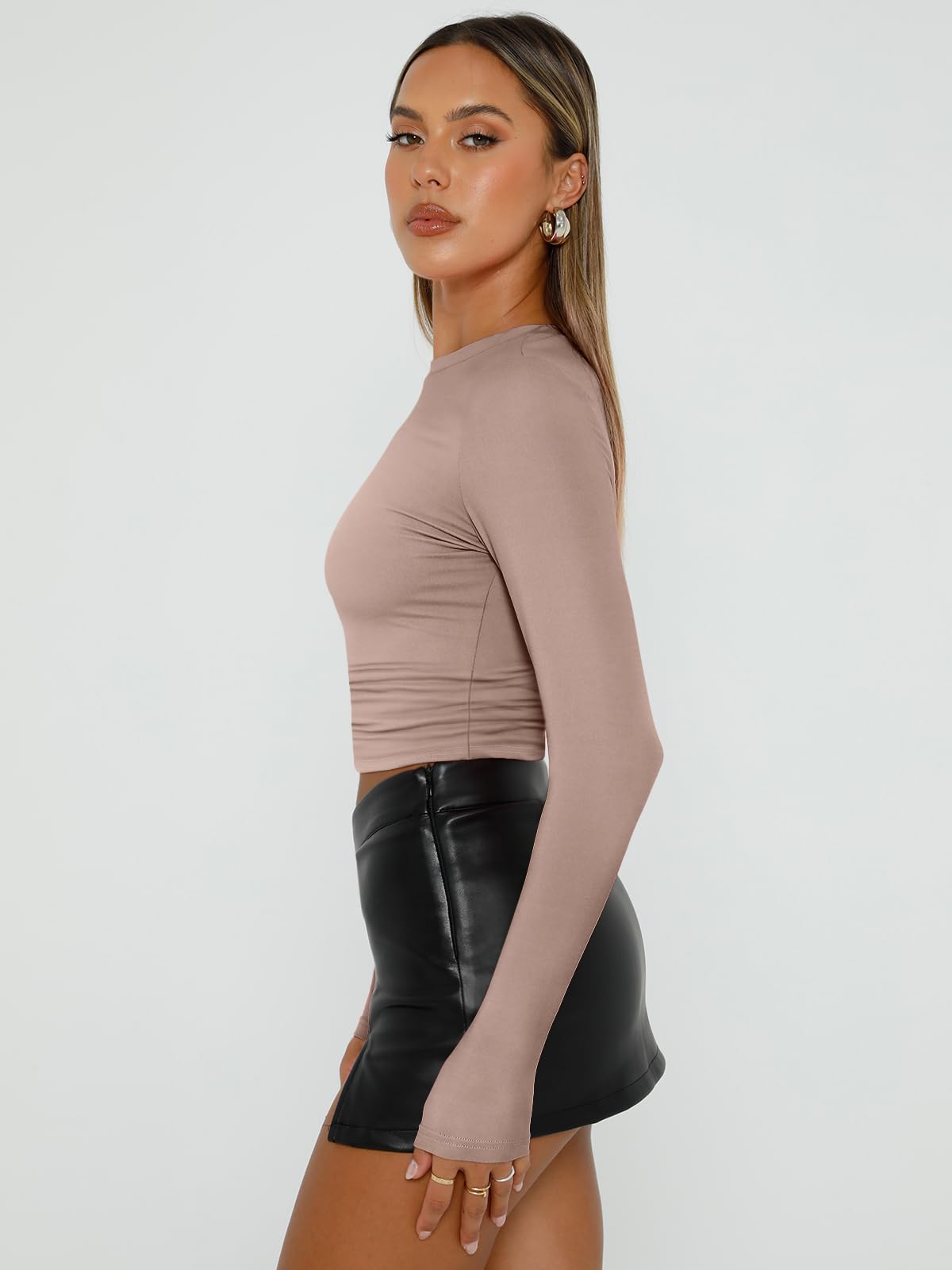 Trendy Queen Womens Long Sleeve Shirts Basic Crop Tops Tight Slim Fit Cute Teen Girls Fall Winter Y2k Clothes