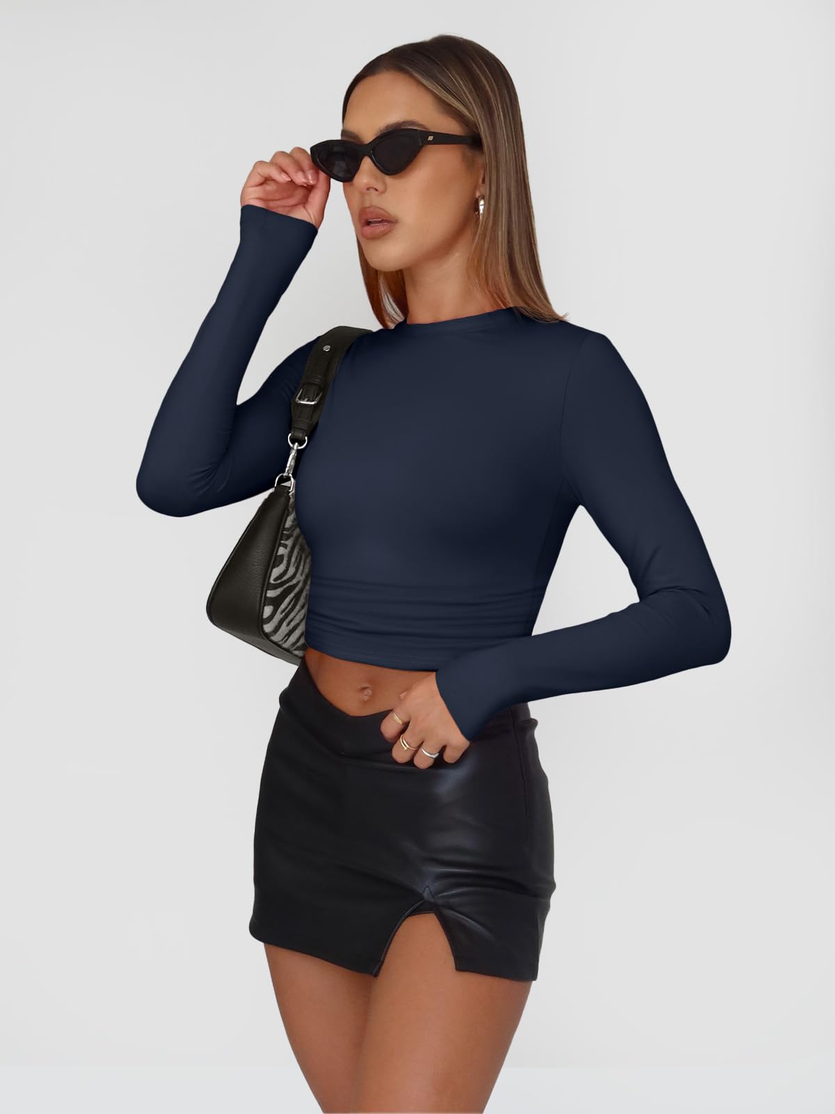 Trendy Queen Womens Long Sleeve Shirts Basic Crop Tops Tight Slim Fit Cute Teen Girls Fall Winter Y2k Clothes