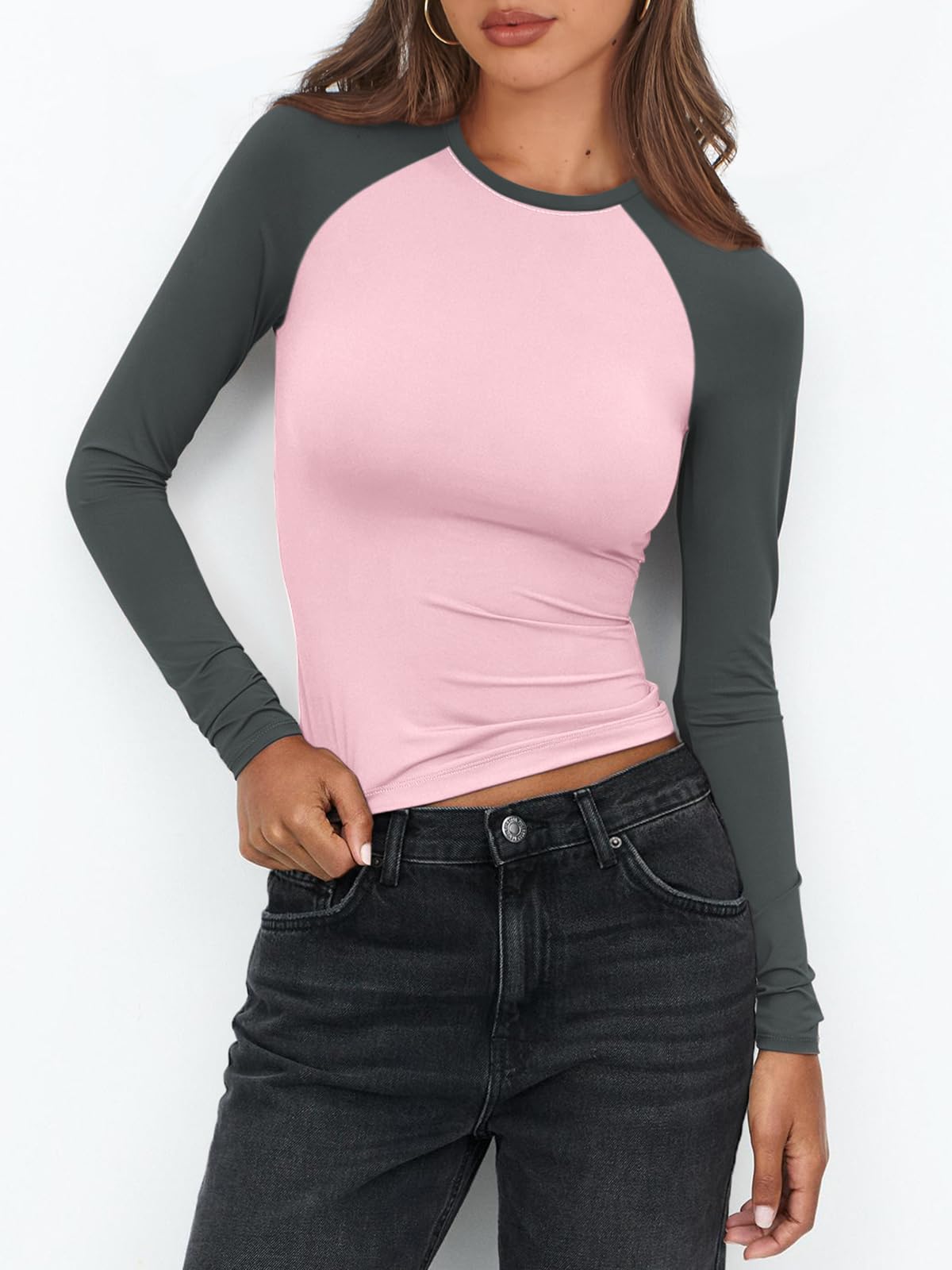 Women's Long Sleeve Shirts Slim Fit Stretchy Color Block Slightly Cropped Tops