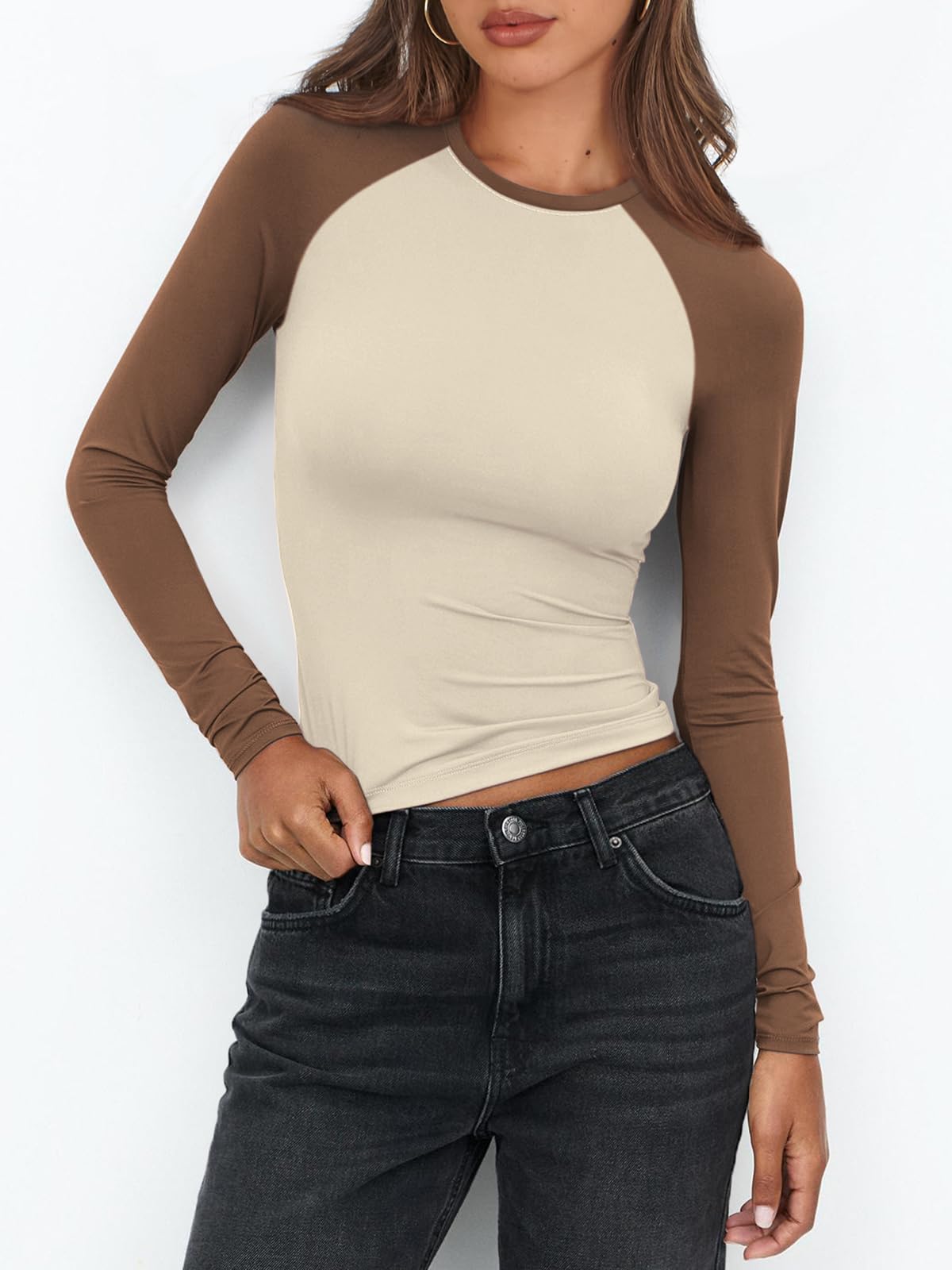 Women's Long Sleeve Shirts Slim Fit Stretchy Color Block Slightly Cropped Tops