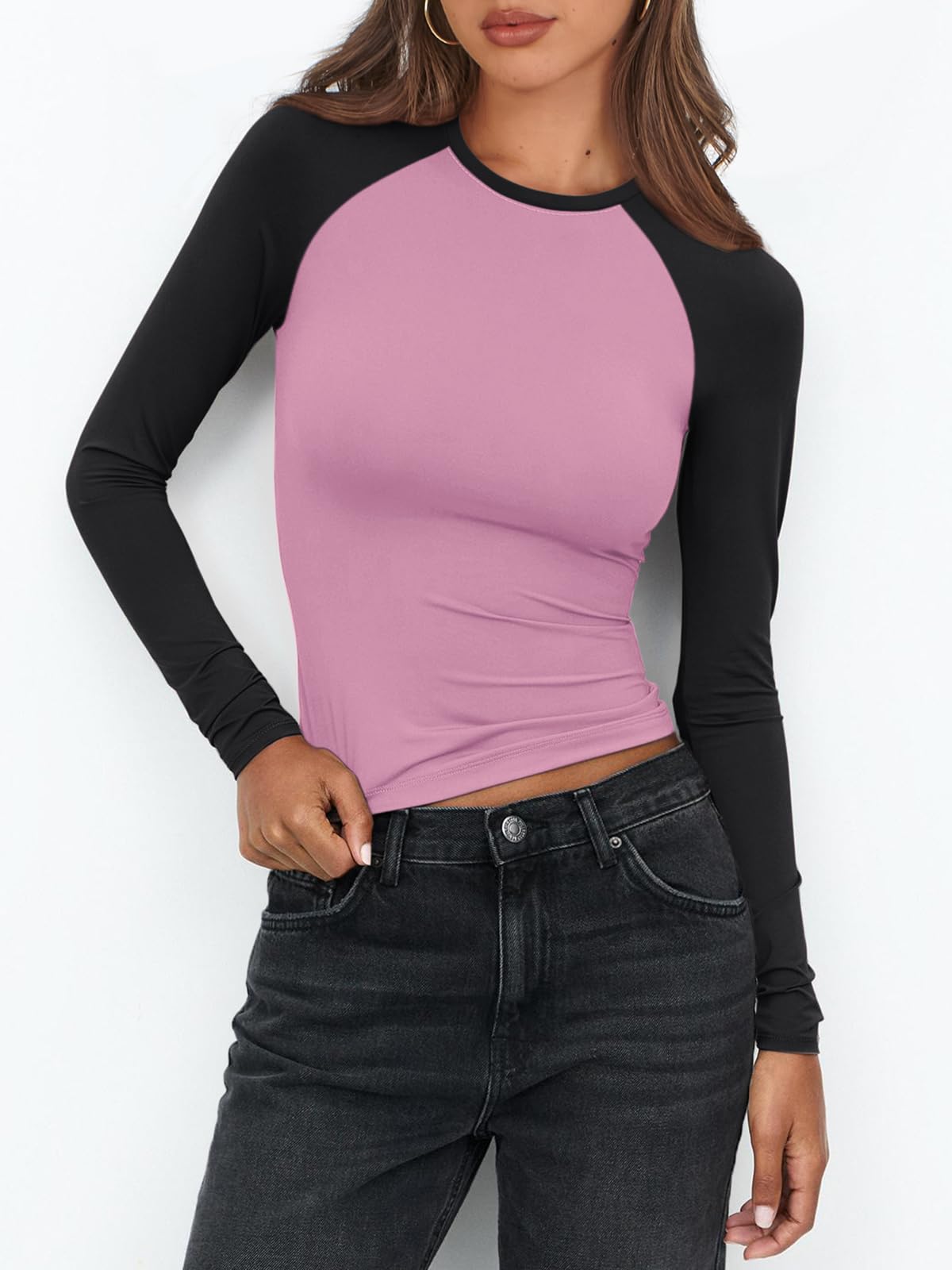 Women's Long Sleeve Shirts Slim Fit Stretchy Color Block Slightly Cropped Tops