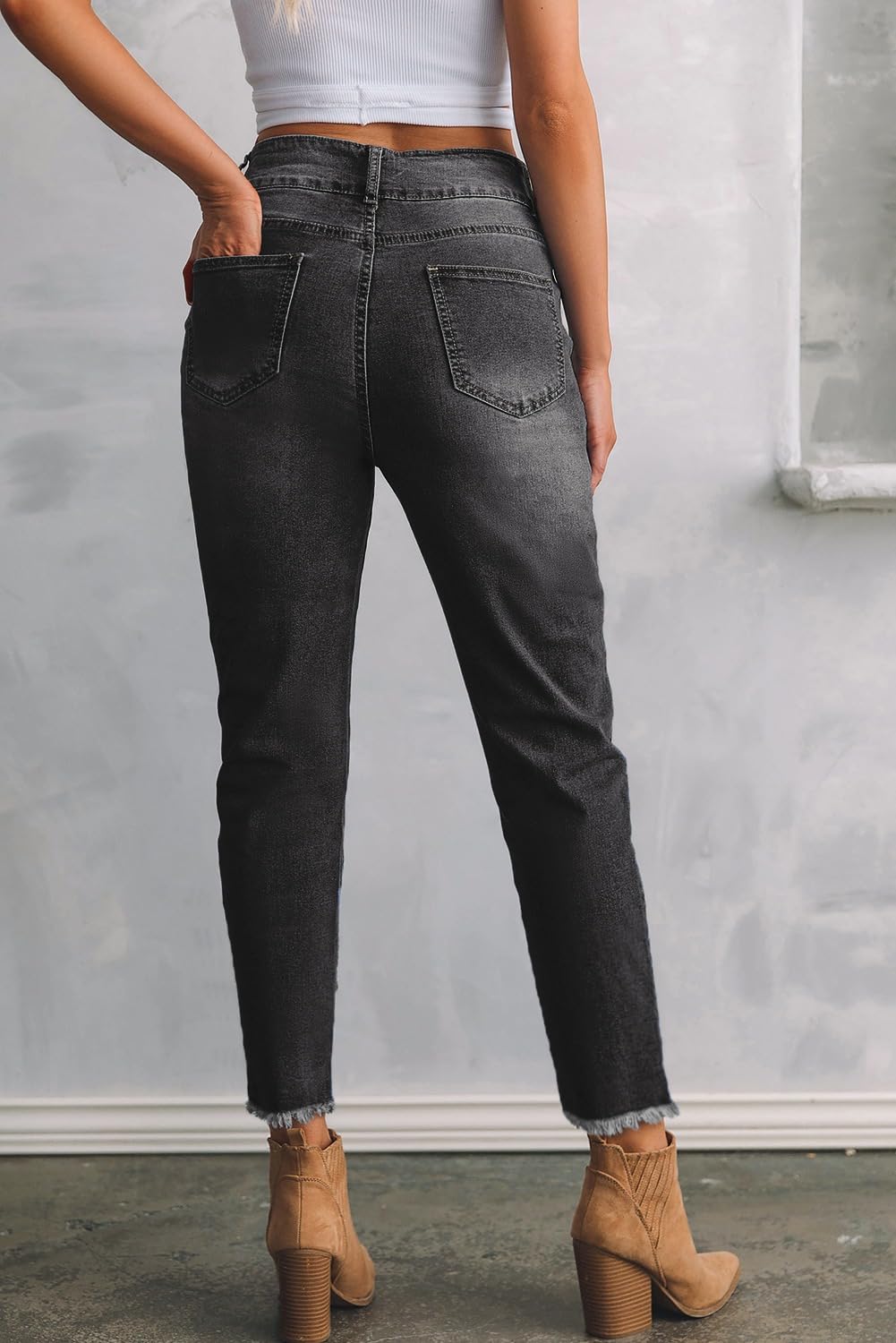 Women's High Waisted Jeans Strechy Raw Hem Straight Leg Denim Pants with Pockets