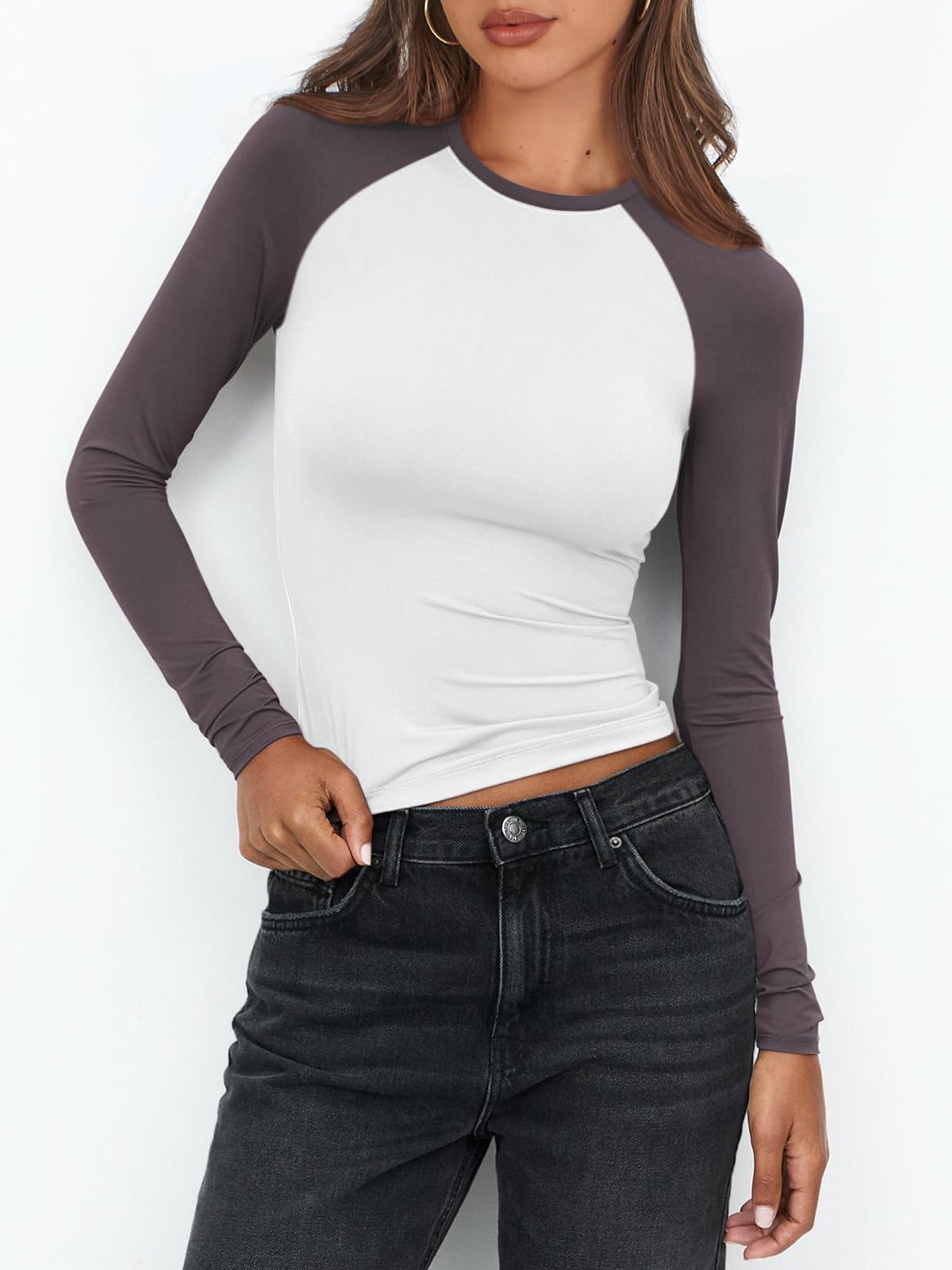 Women's Long Sleeve Shirts Slim Fit Stretchy Color Block Slightly Cropped Tops