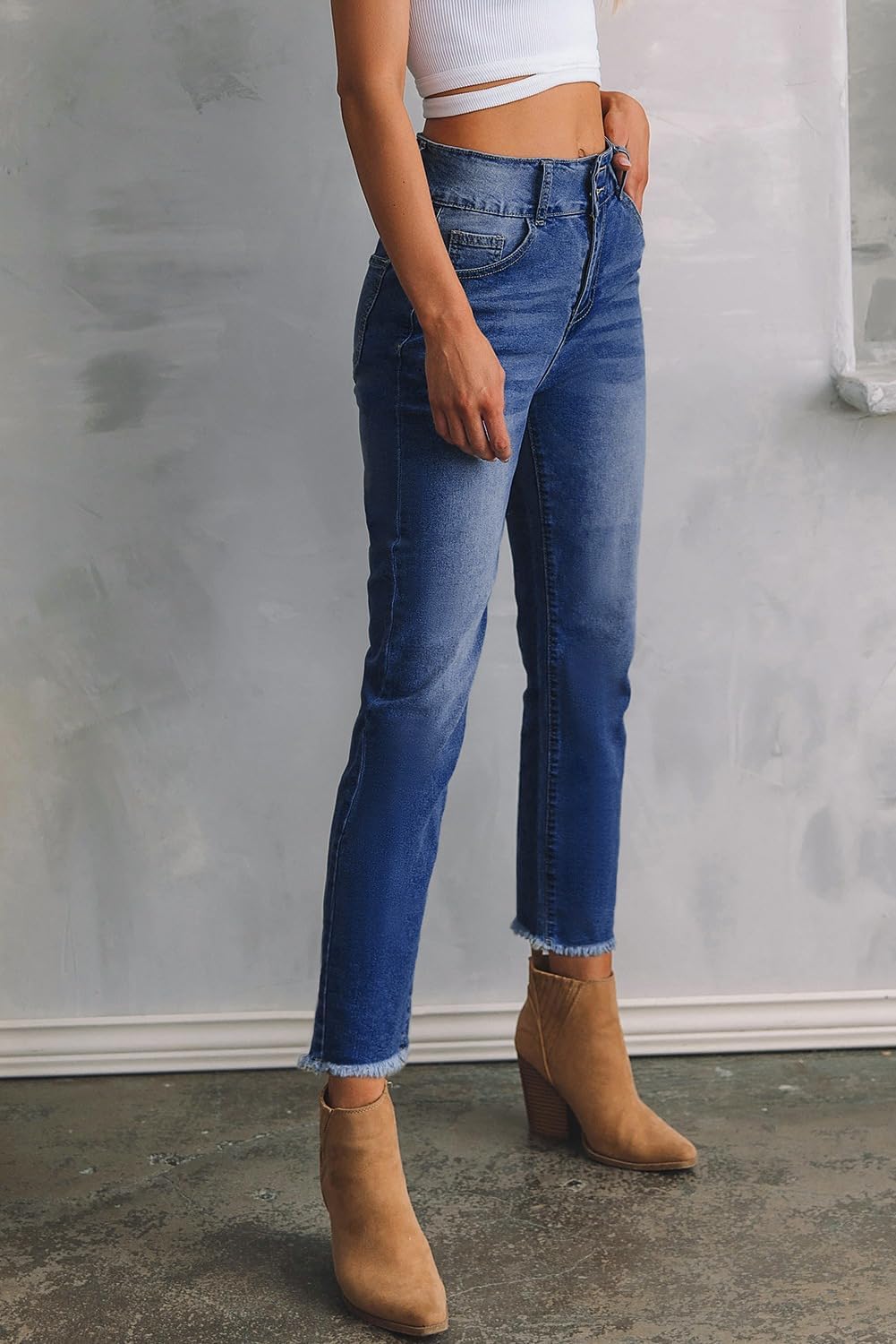 Women's High Waisted Jeans Strechy Raw Hem Straight Leg Denim Pants with Pockets