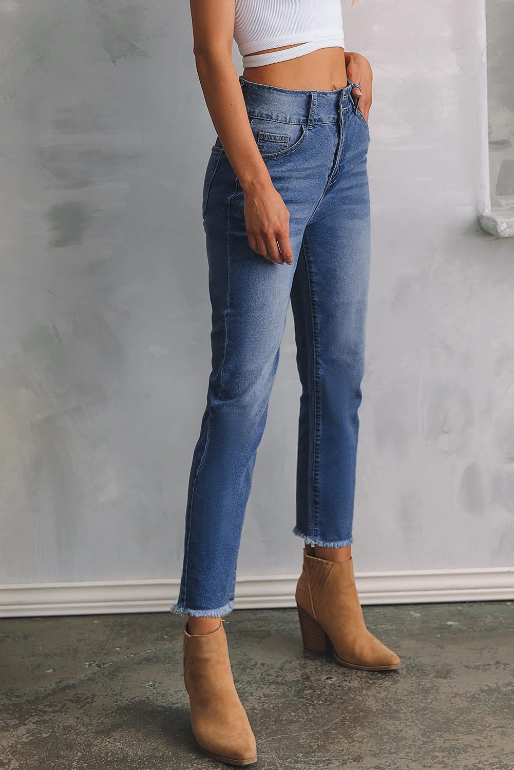Women's High Waisted Jeans Strechy Raw Hem Straight Leg Denim Pants with Pockets