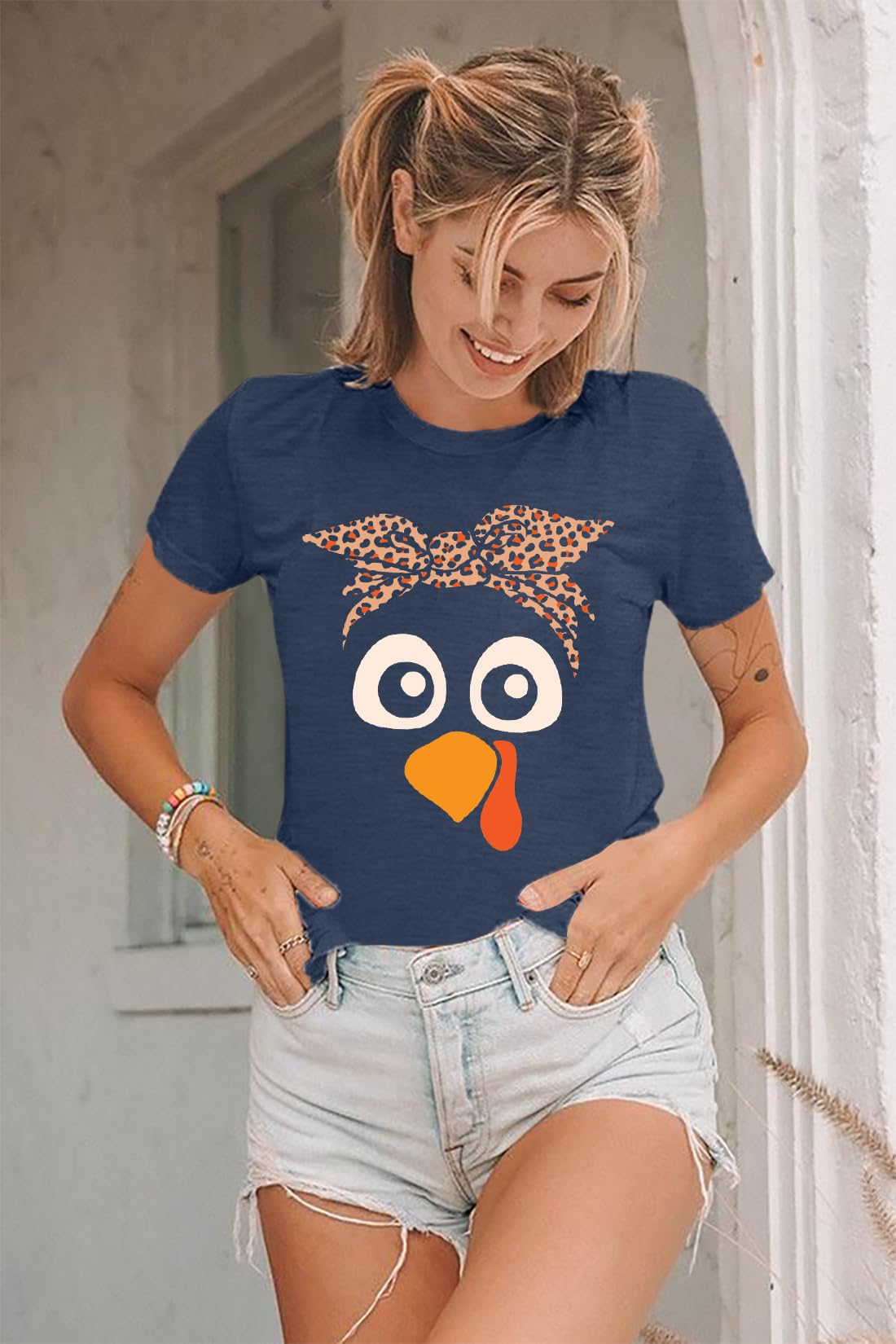 Turkey Shirts for Women Thanksgiving Shirt Funny Turkey Face Graphic Shirts Cute Fall Holiday Tee Tops