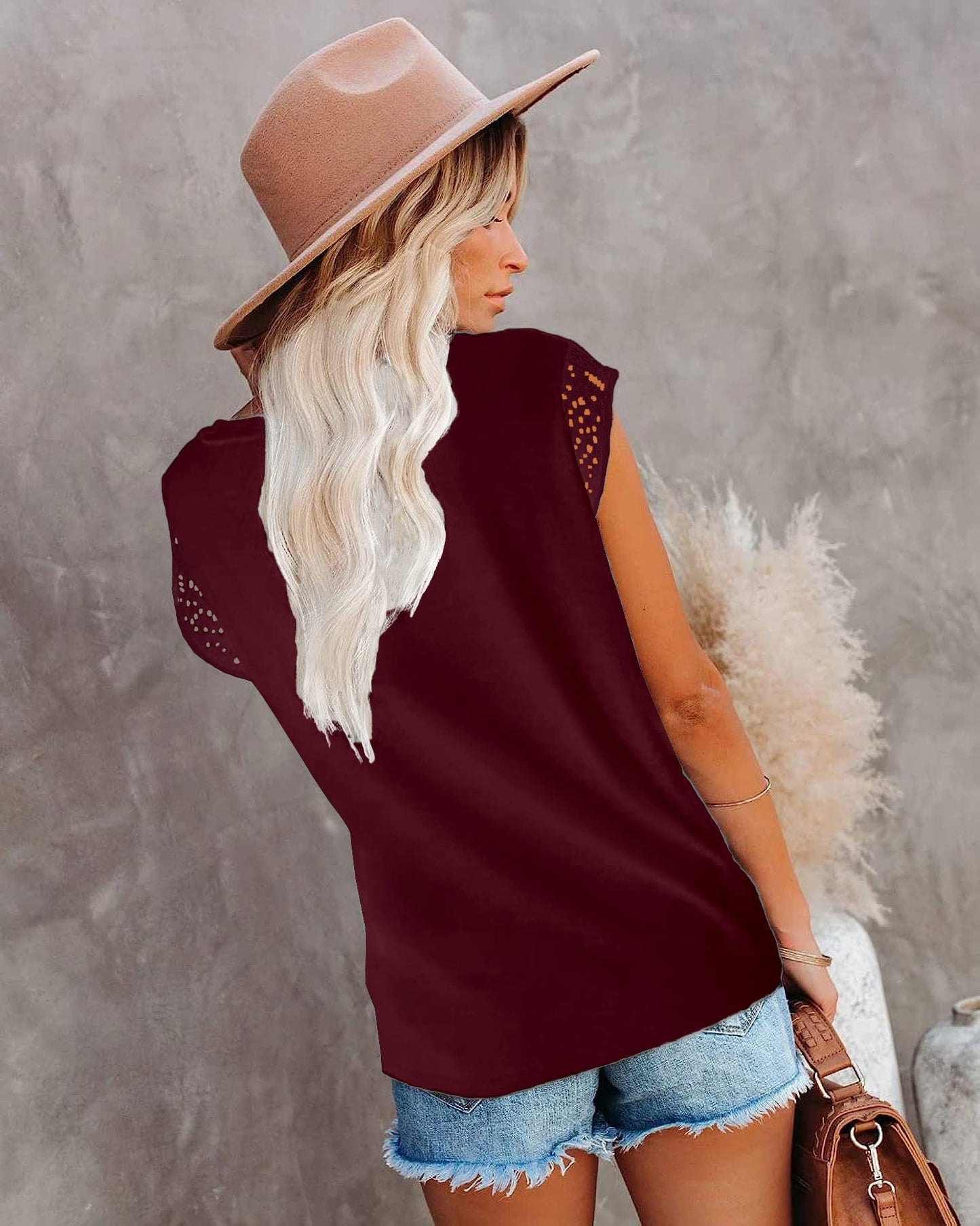 Womens Cap Sleeve Tops 2024 Trendy Floral Print Summer Tops Loose Fit Lace T Shirts Blouses