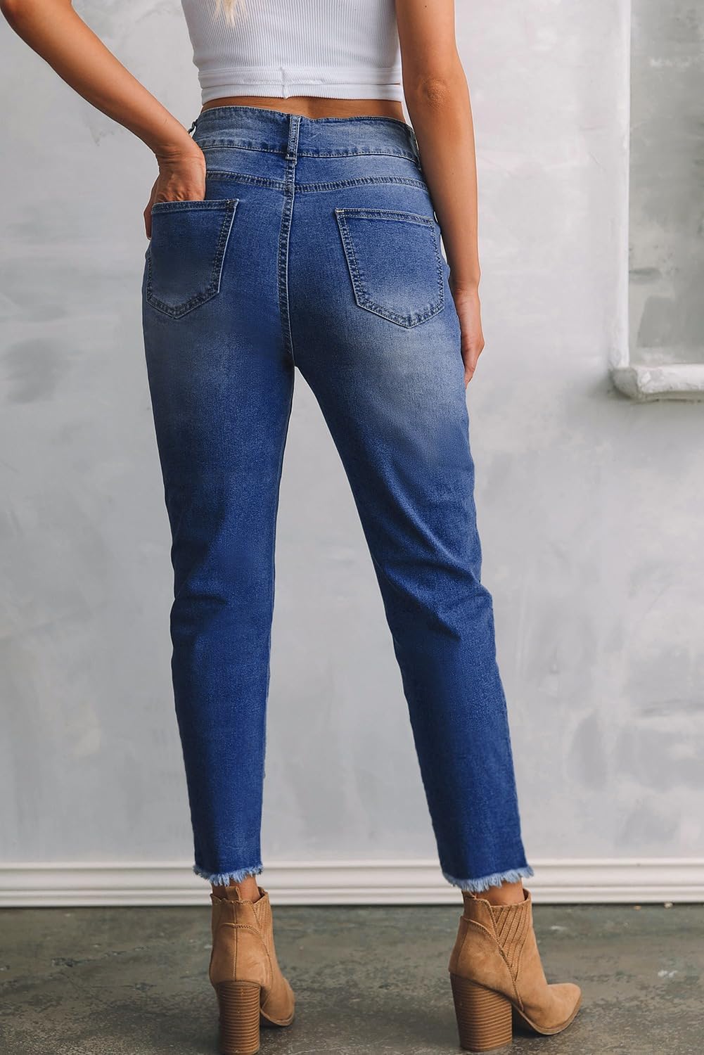 Women's High Waisted Jeans Strechy Raw Hem Straight Leg Denim Pants with Pockets